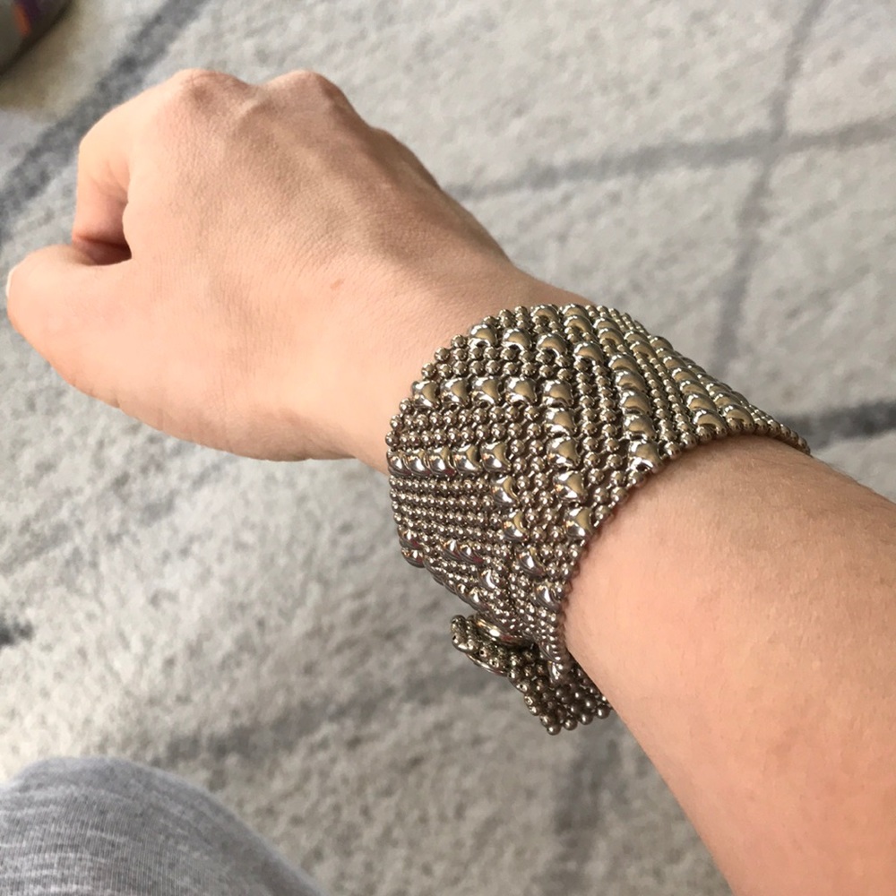 Stunning Snap on Bracelet